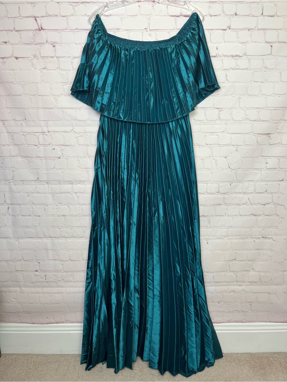 Dark Teal Green Off Shoulder Pleated Dress - Picture 6 of 11